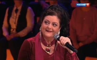 'Привет, Андрей!' 13.11.2021: Песни по вашим просьбам с Раисой Отрадной