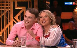 'Привет, Андрей!' 07.01.2023: Песни в Рождество