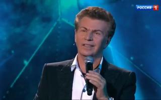 'Привет, Андрей!' 02.10.2021: Песни бабьего лета вместе с Ангелиной Вовк